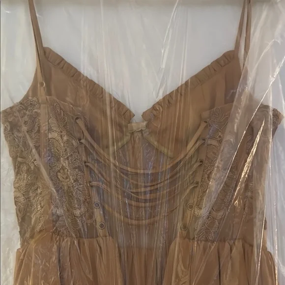 V. Chapman Desert Tan Layered Dress - Picture 11 of 12